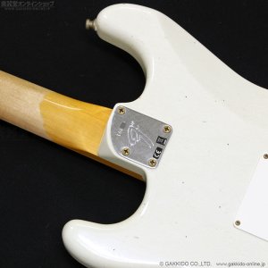 画像11: Fender Custom Shop　S23 Limited Postmodern Stratocaster Journeyman Relic AOLW [Aged Olympic White] [半期決算セール特価]