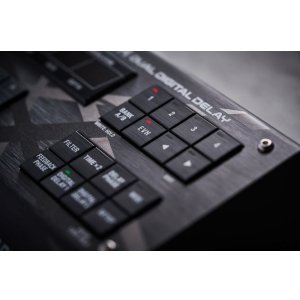 画像3: BOSS　SDE-3000EVH Dual Digital Delay [半期決算セール特価]