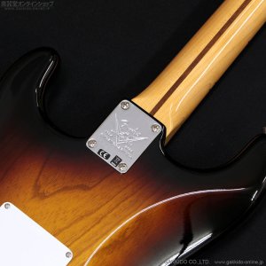 画像14: Fender Custom Shop　Limited Edition 70th Anniversary 1954 Stratocaster - Time Capsule Package [Wide Fade 2-Color Sunburst]