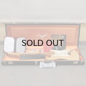 画像18: Fender Custom Shop　Masterbuilt 1955 Stratocaster Relic by Todd Krause [Aged Desert Sand]