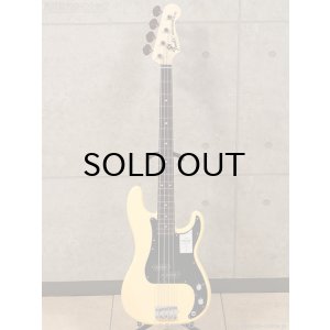 画像1: Fender　Made in Japan Traditional 70s Precision Bass [Vintage White]
