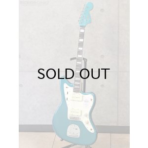 画像5: Fender　Made in Japan Traditional Late '60s Jazzmaster [Ocean Turquoise Metallic]