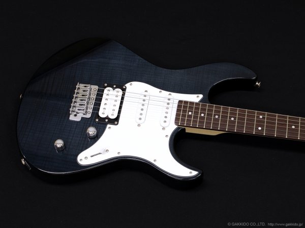 画像4: Yamaha　Pacifica 212 VFM [Translucent Black] (4)