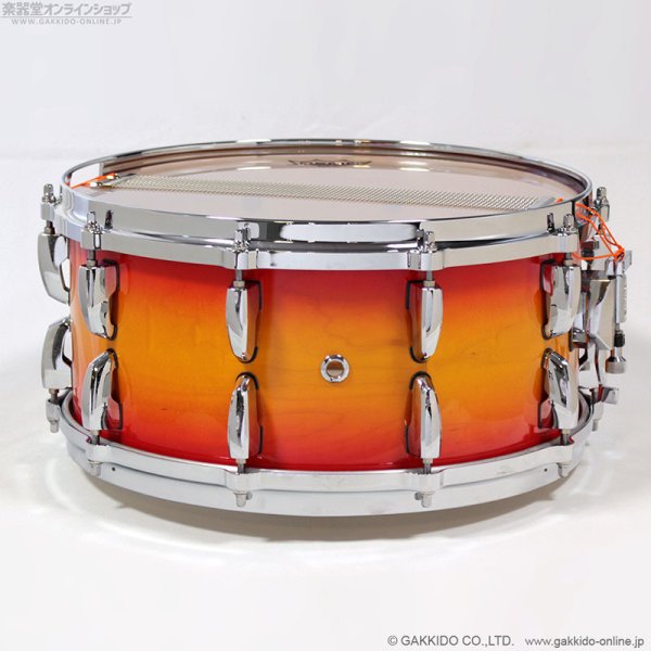画像2: Pearl　MR-5314D Classic Maple 14”x6.5” スネアドラム [Cherry Sunburst Lacquer] [中古品] (2)