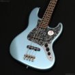 画像2: Bacchus　BJB-1-RSM [Ice Blue Metallic, Black Pearl Pickguard] (2)