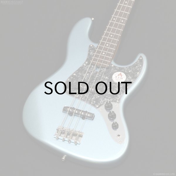 画像2: Bacchus　BJB-1-RSM [Ice Blue Metallic, Black Pearl Pickguard] (2)