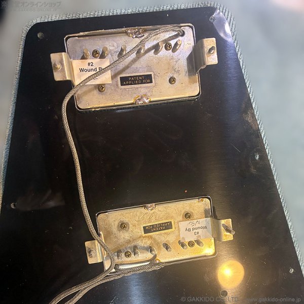 画像28: Gibson Custom Shop　2001 1967 Flying V Korina w/Vibrola [Cherry] [中古品] (28)