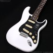 画像2: Fender　Player II Stratocaster [Polar White] (2)