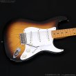 画像2: Fender Japan　1994 ST54-85RV 2TS [2-Tone Sunburst] [中古品] (2)
